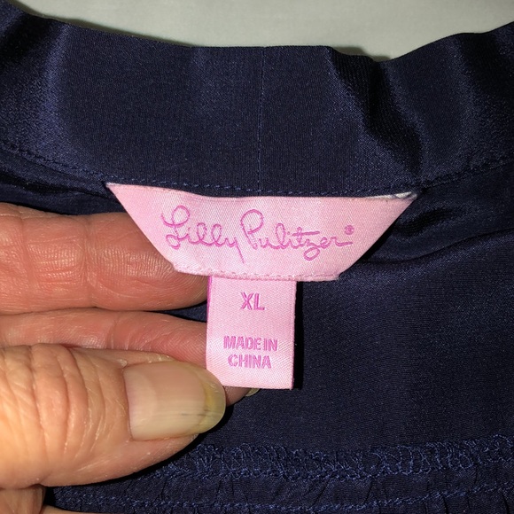 Lilly Pulitzer silk blouse - Picture 7 of 9